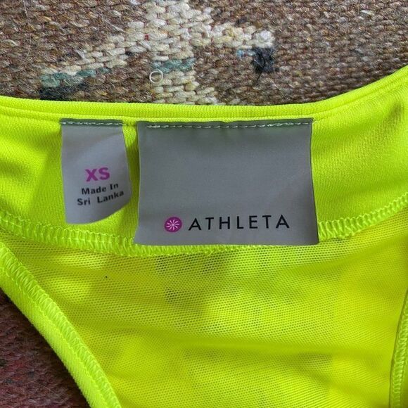 Athleta Women’s Lime Green Racerback Workout Top SZ XS - Picture 7 of 11